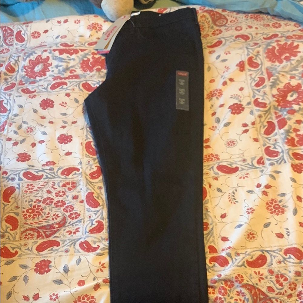 Levi's Black Skinny Jeans